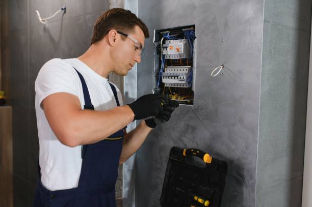 Best Affordable Emergency Electrician  in Reno, TX